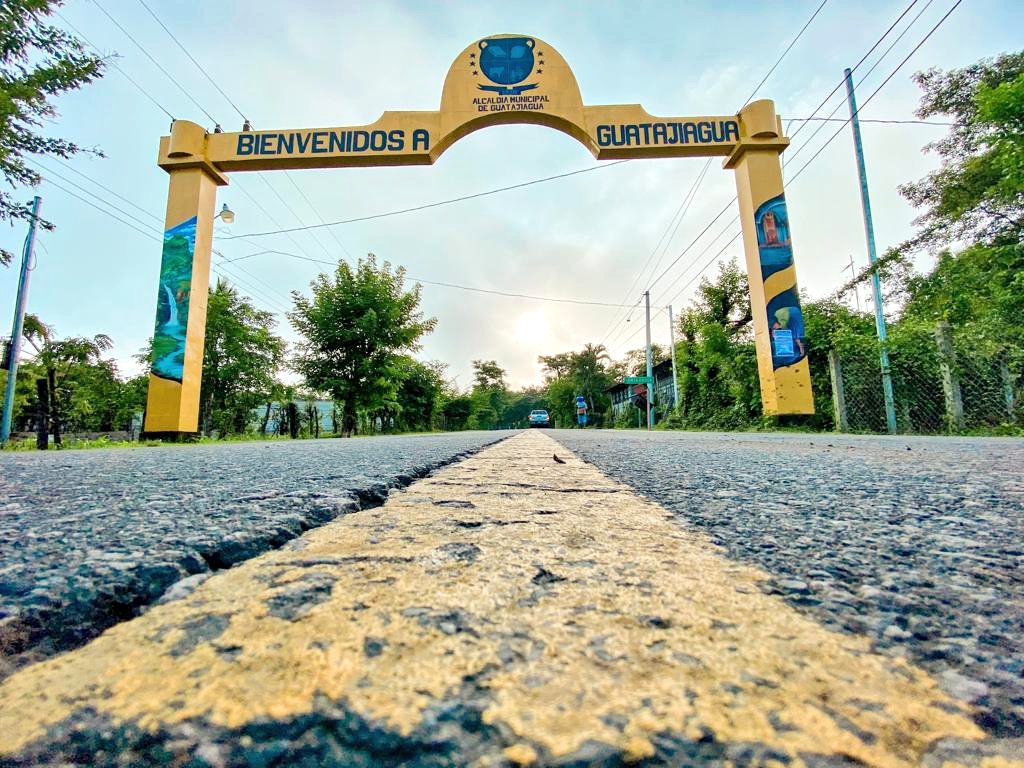 DOM inicia renovación de calles en Guatajiagua dom-inicia-renovacion-de-calles-en-guatajiagua